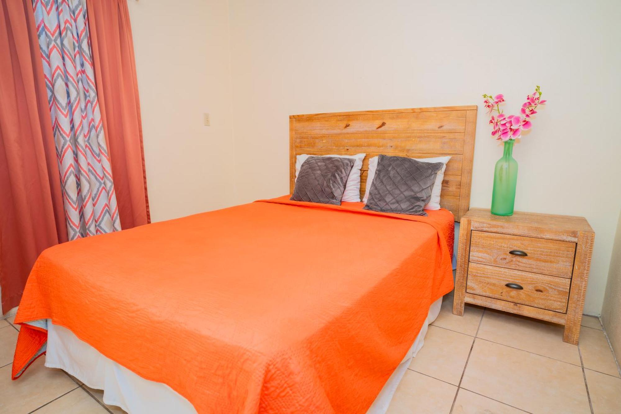 Connie'S Comfort Suites St. John's Eksteriør bilde